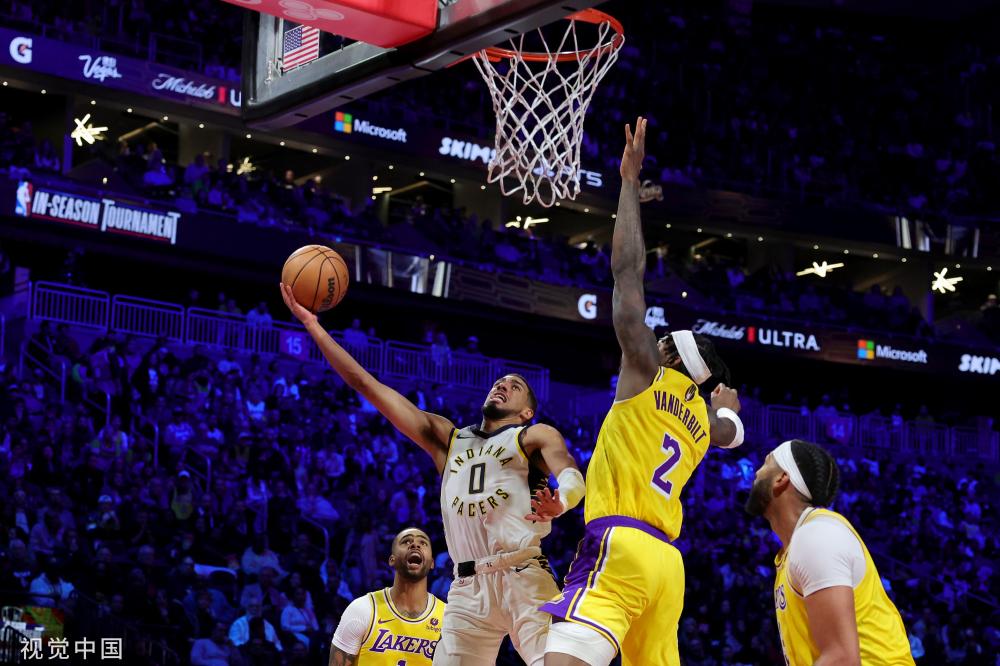 足球领域中 足球领域中