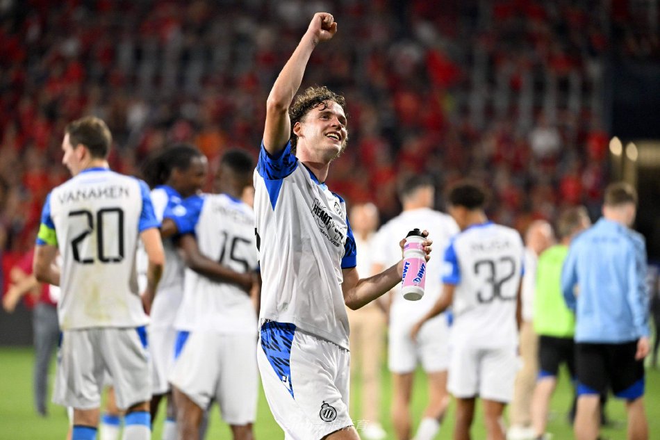 瞩目的NB 瞩目的NB