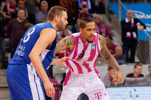 被多家国际 被多家国际