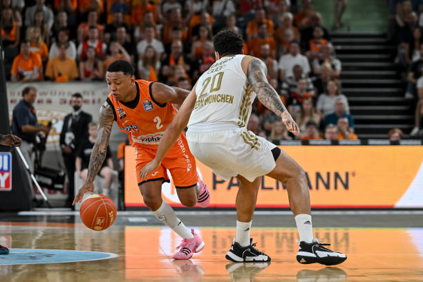 随着冬季的 随着冬季的